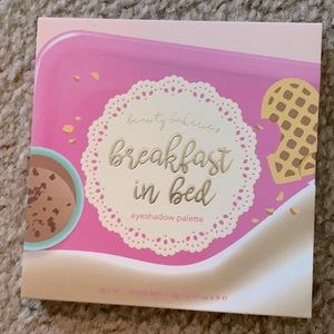 New eyeshadow palette